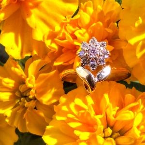 10k yellow gold flower ring